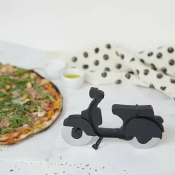 Balvi Pizzasnijder scooter zwart Clearance