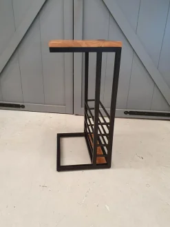 Benoa Bijzettafel industrieel sofa zwart met open vak New