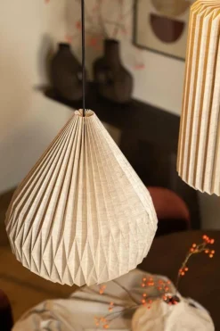 By Boo Hanglamp Zuki – Type 3 Online