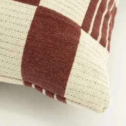 By Boo Kussen Twist 45x45 cm - burgundy New