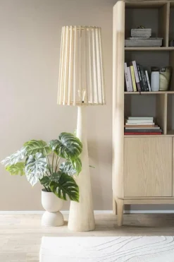 By Boo Vloerlamp Guard – naturel Online