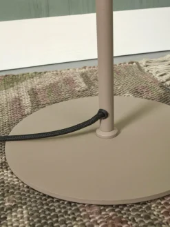 it's about RoMi Vloerlamp ijzer Salamanca 2 kappen h.145 kap Ø16 zand Hot