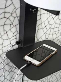 it's about RoMi Wandlamp ijzer Florence E14 met plank+usb incl. dimmer wit Outlet