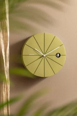 Karlsson Wandklok Destacado Cuckoo olijfgroen met luxe groen Outlet