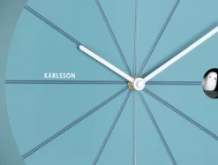 Karlsson Wandklok Destacado Cuckoo luchtblue met klassiek blauw Outlet