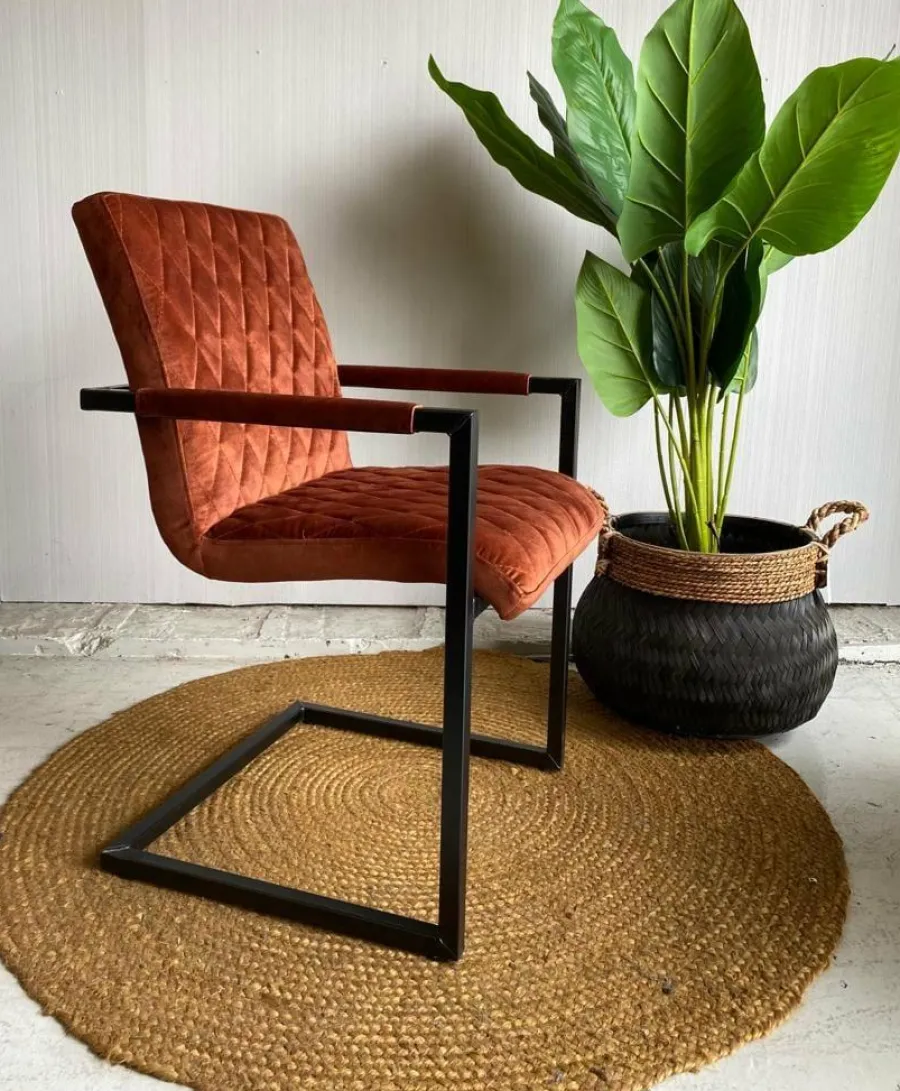 Le Chair Eettafelstoel Tripple met armleuning adore showroommodel Hot