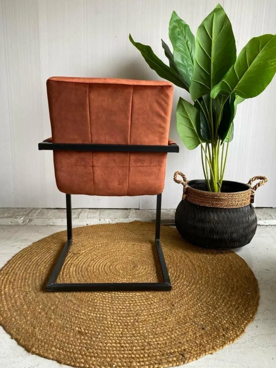 Le Chair Eettafelstoel Tripple met armleuning adore showroommodel Hot