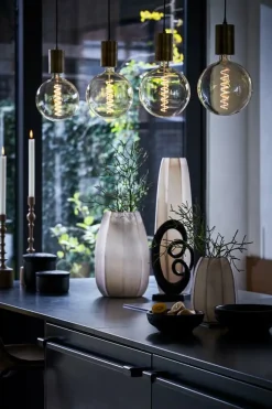 Light en Living Deco LED globe Ø20x26 cm LIGHT 4W amber E27 dimbaar Clearance