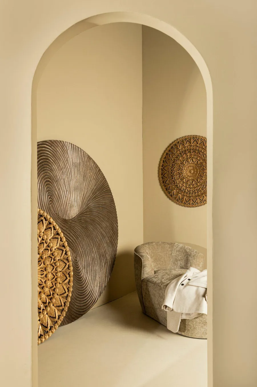 PTMD Wandornament Wiktor Bruin MDF rond swirl carved XL Discount