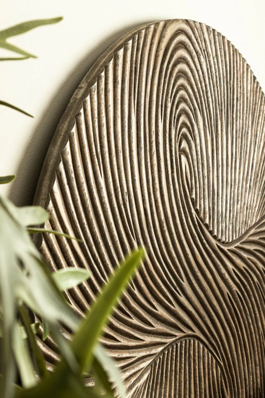 PTMD Wandornament Wiktor Bruin MDF rond swirl carved L Best