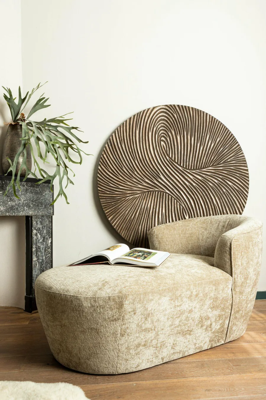 PTMD Wandornament Wiktor Bruin MDF rond swirl carved L Best