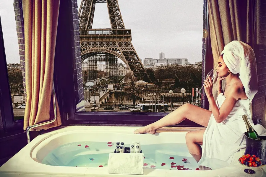 Wandkraft A Night in Paris Online