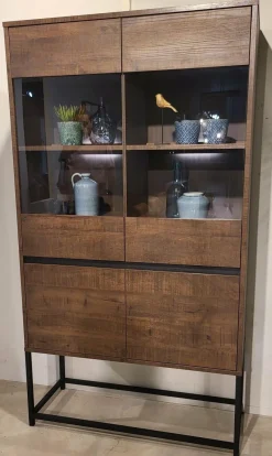 WoonMax Milltown Vitrinekast met 2 glazen deuren - 116 cm New