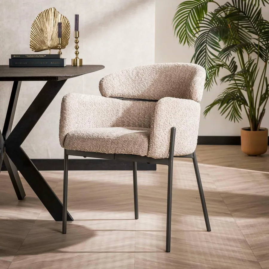 WoonStijl Eetkamerstoel Boucle ronde rug Curva zand Best