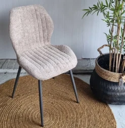 WoonStijl Eetkamerstoel Lende Boucle zandkleur Clearance