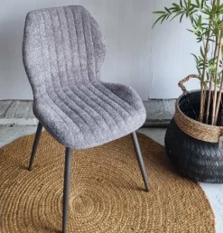 WoonStijl Eetkamerstoel Lende Boucle grijs New